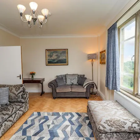 Aislaby Hall * Whitby