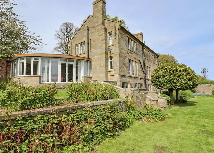 Aislaby Hall Holiday home *